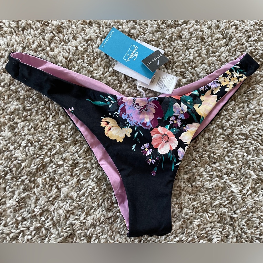 O’Neill Rosetta Hermosa Reversible Bottom - Sz Medium - Picture 5 of 7